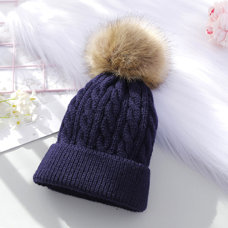 Elegant wine-red winter hat for children