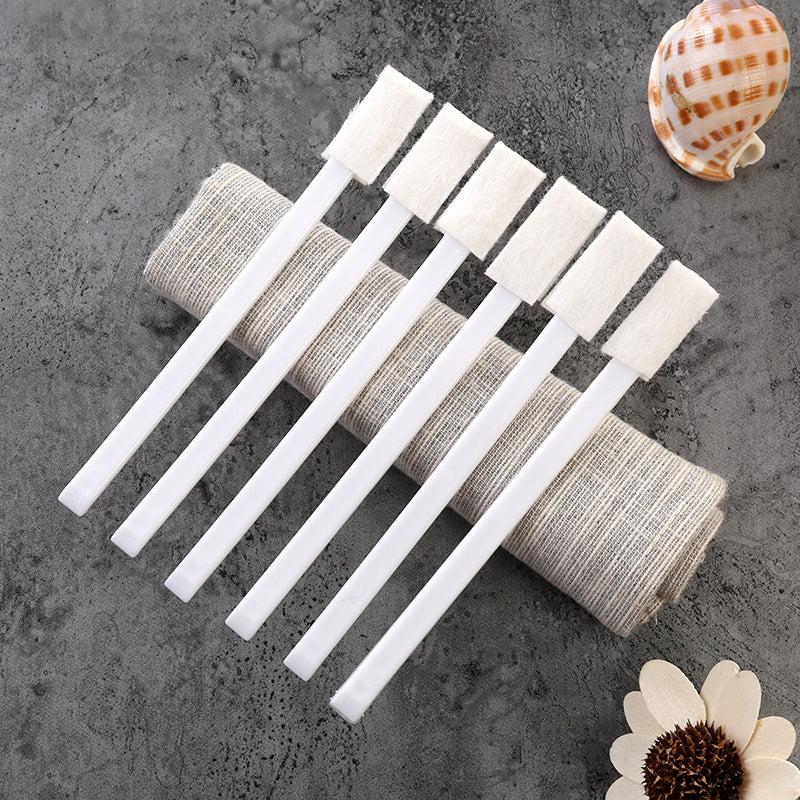 Disposable toilet gap brush set image 3