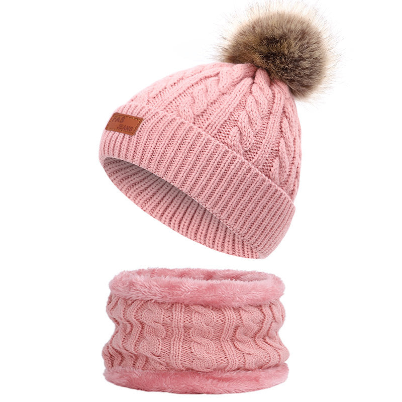 Cozy winter accessories for children