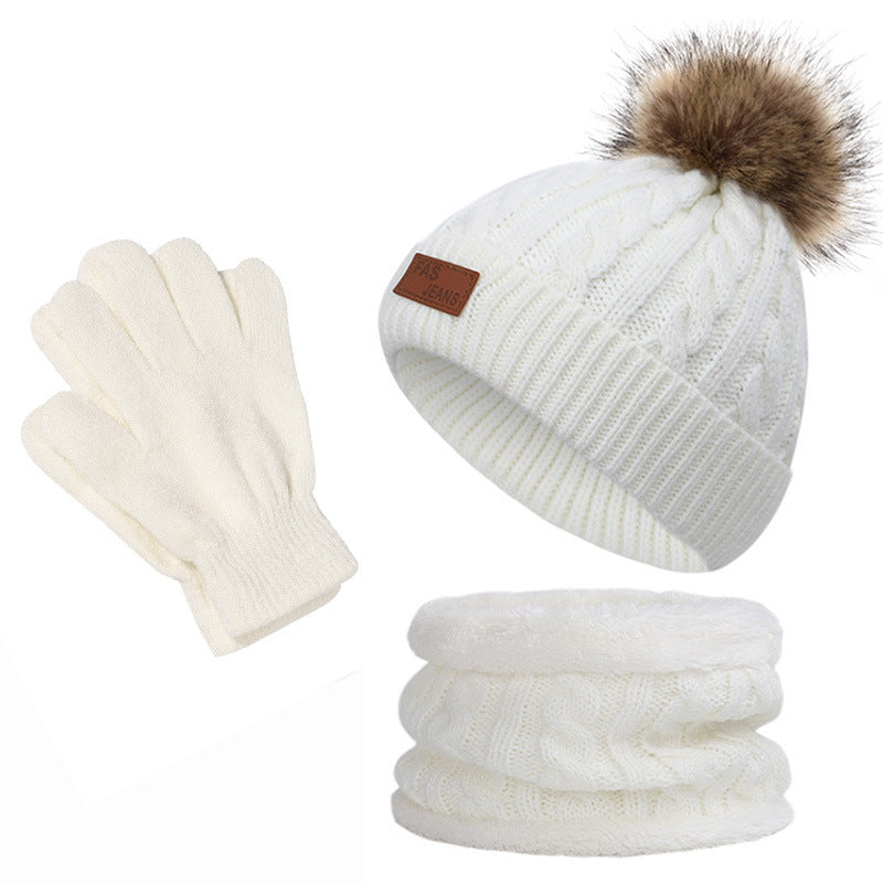 Cozy winter accessories for children