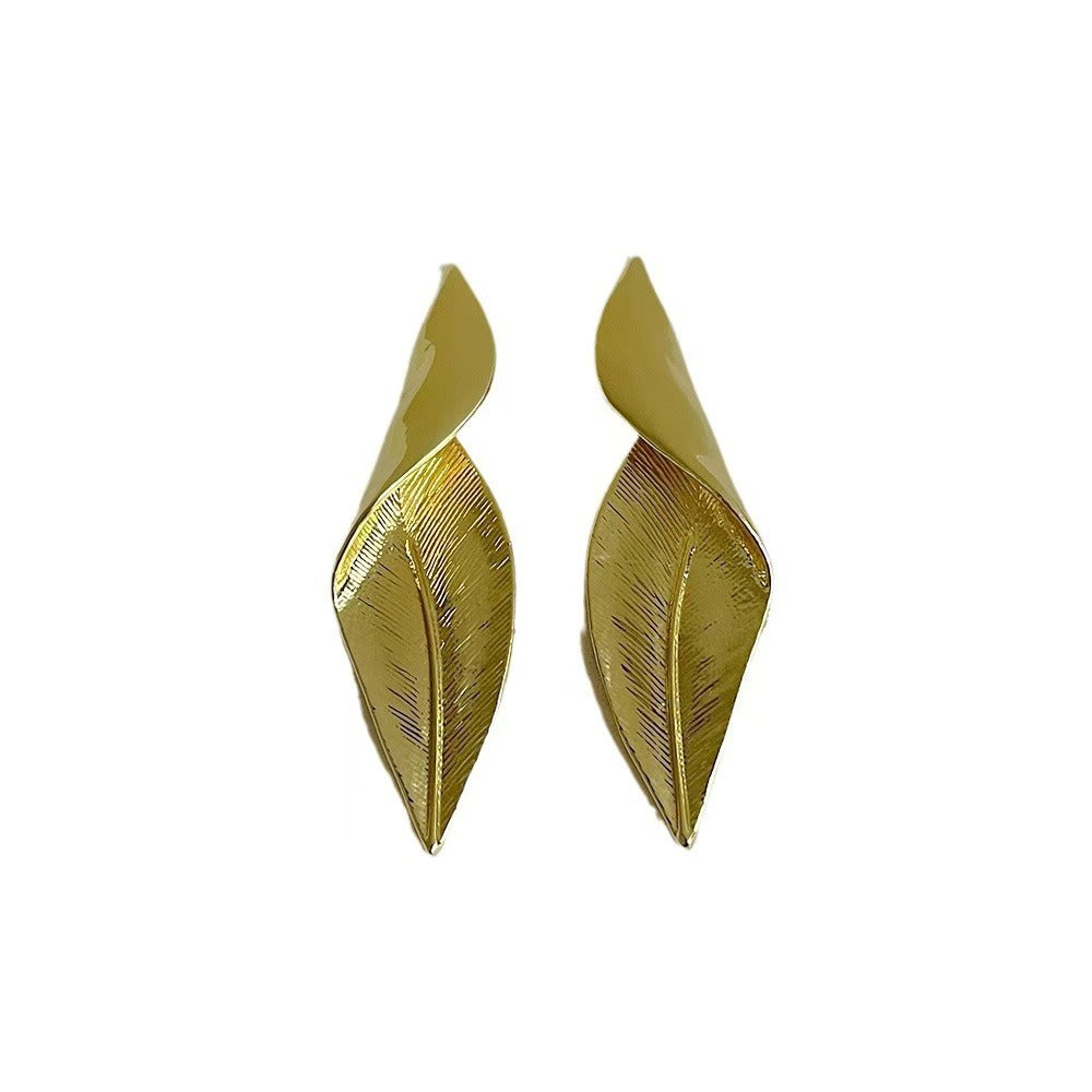 Gold leaf earrings