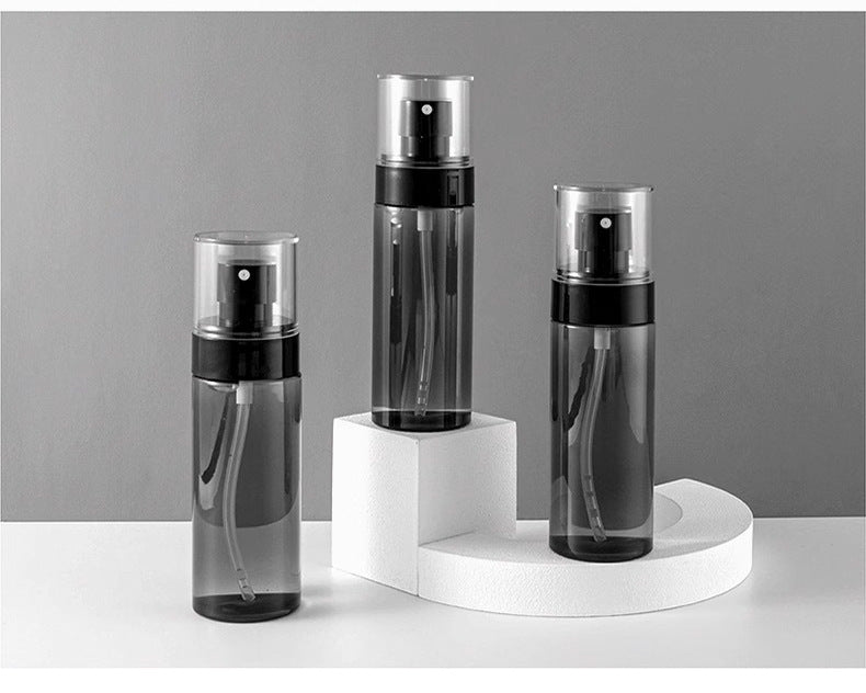 Portable sprayer bottle for travel hydration