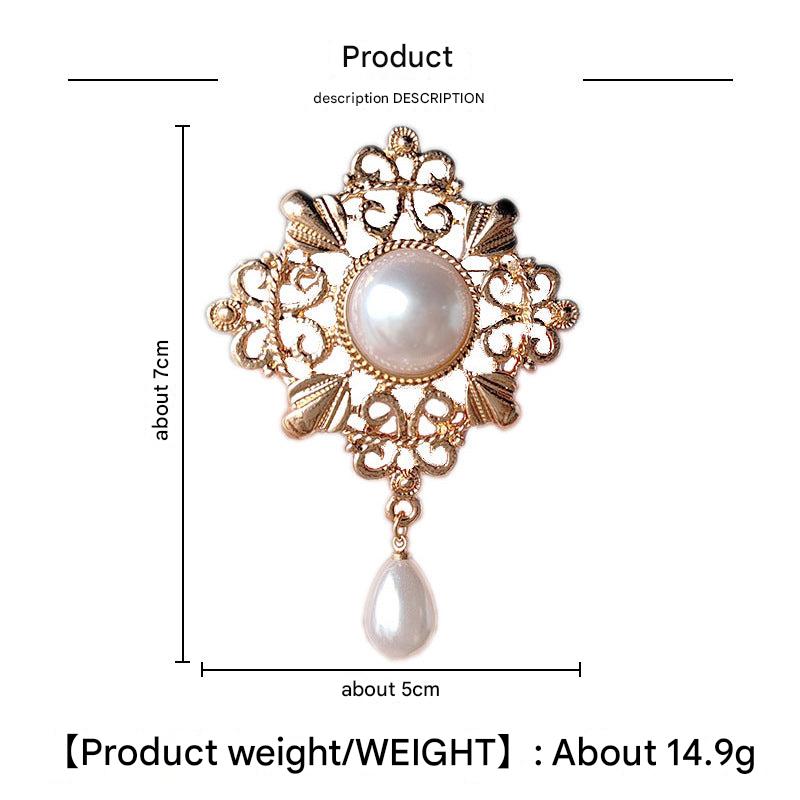 Vintage pearl brooch with intricate designs - image 1