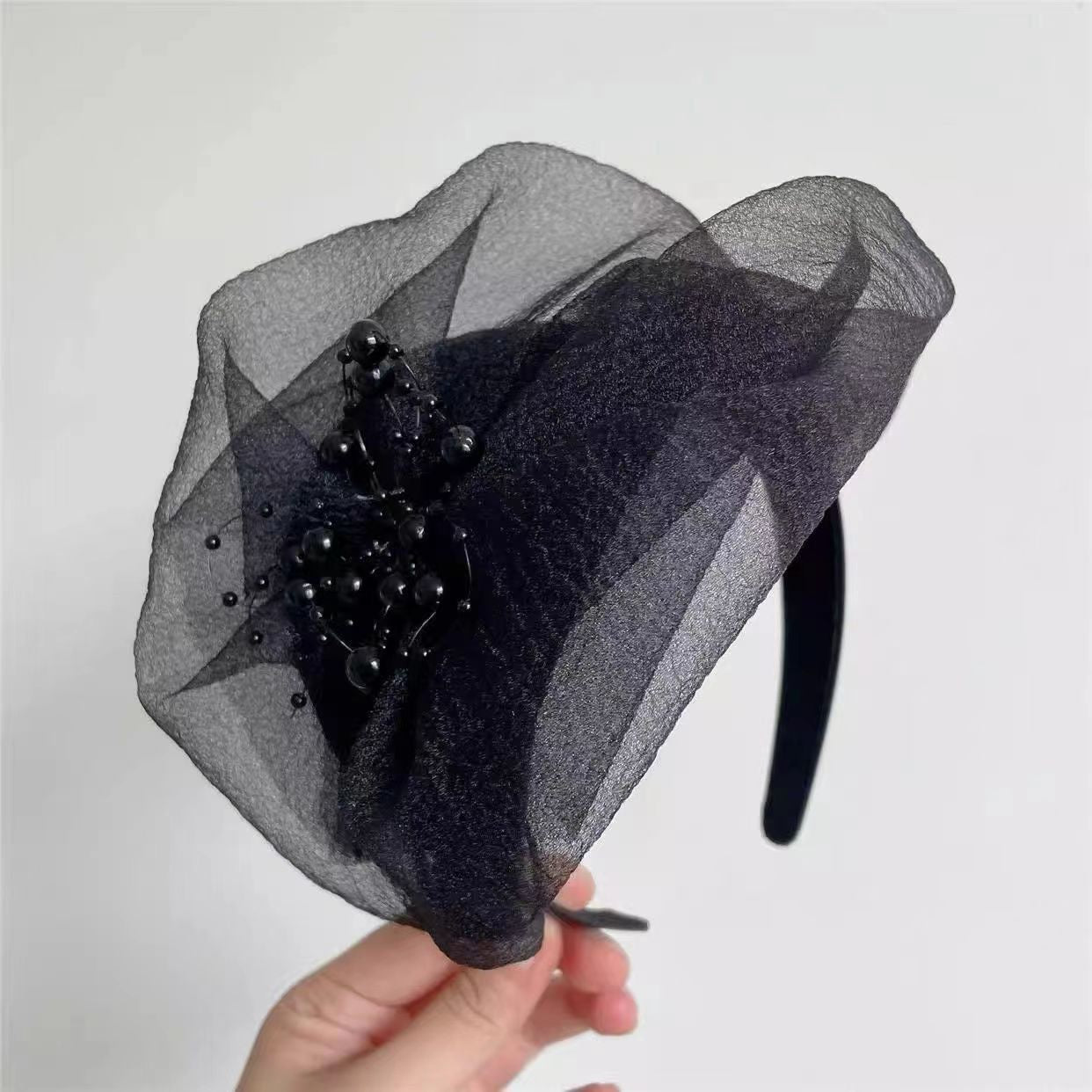 Stylish breathable half hat elegant design