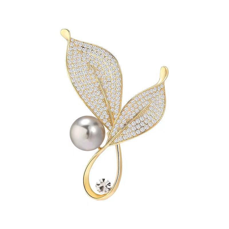 Elegant Leaf Brooch with Zircon - Image 1