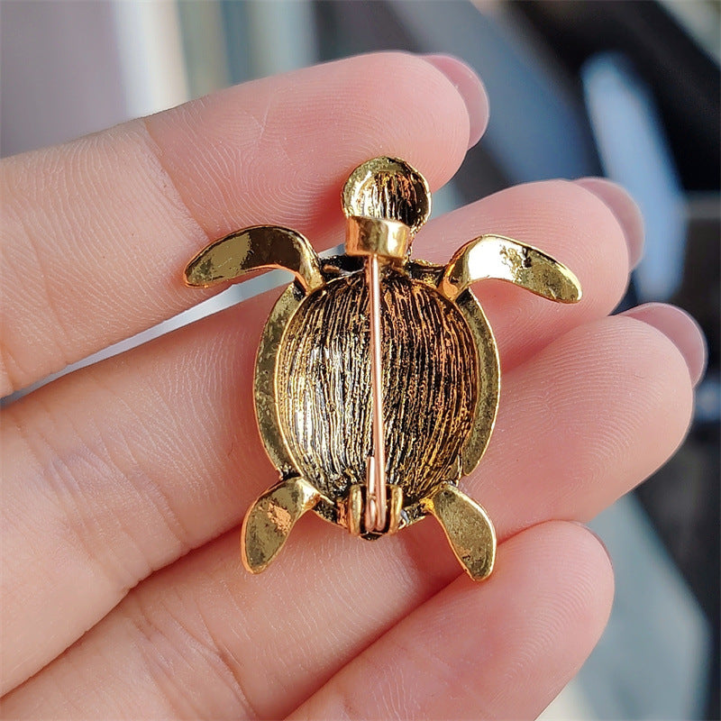 Rhinestone Turtle Pin on fabric - Image 3