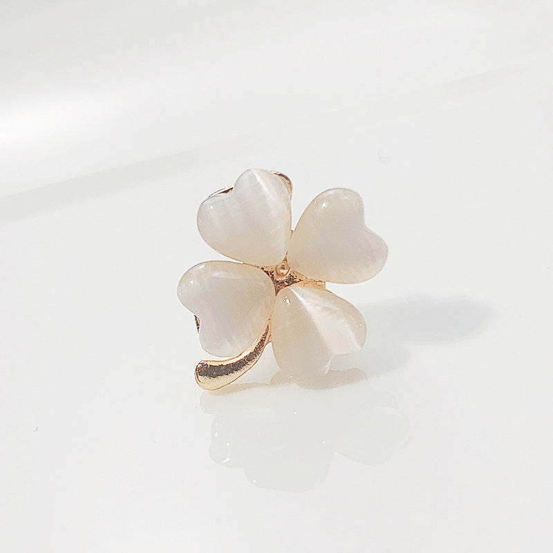 Unique brooch design featuring angel wings