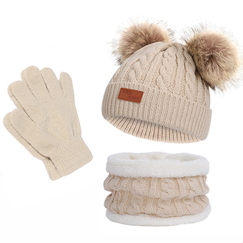 Cozy winter accessories for children