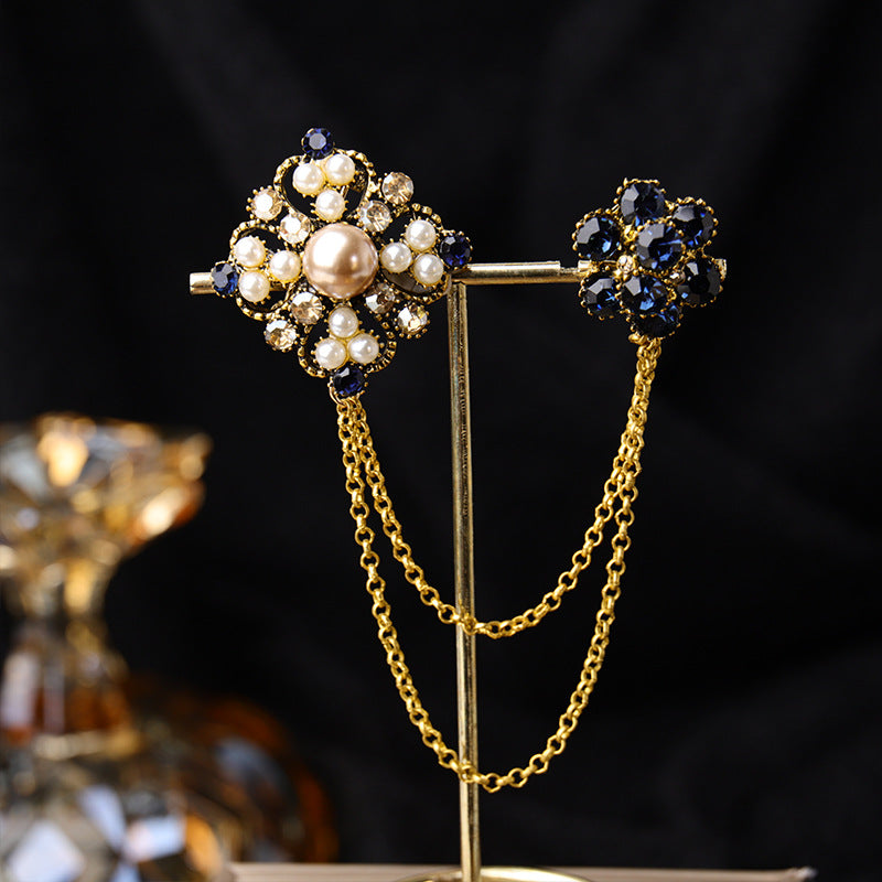 Vintage Baroque Rhinestone Necklace - Image 1