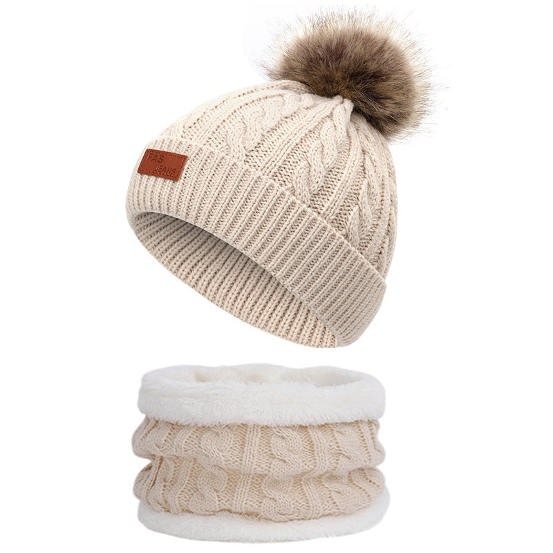 Colorful pom-pom knit hat for children
