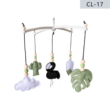 Adorable felt decorations for baby's room image 4