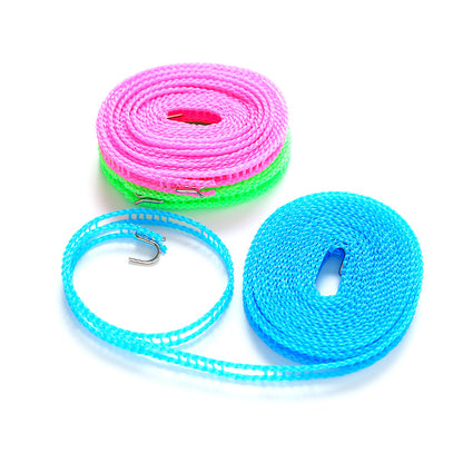 Foldable clothesline for small spaces