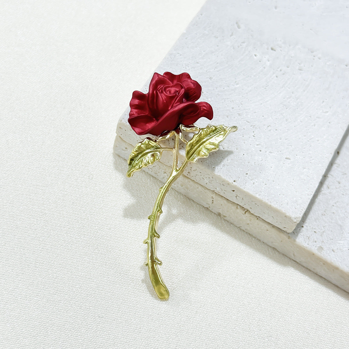 Red rose brooch packaging gift image 4