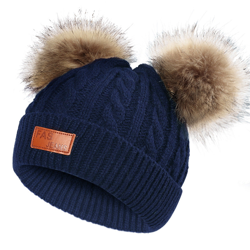Cozy winter accessories for children