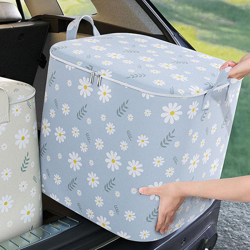 Large storage bag for clothing and bedding
