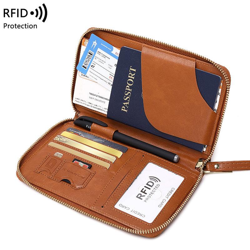 Passport organizer in black
