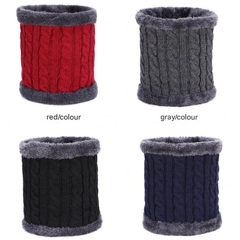 Knitted Neck Warmer Close-Up