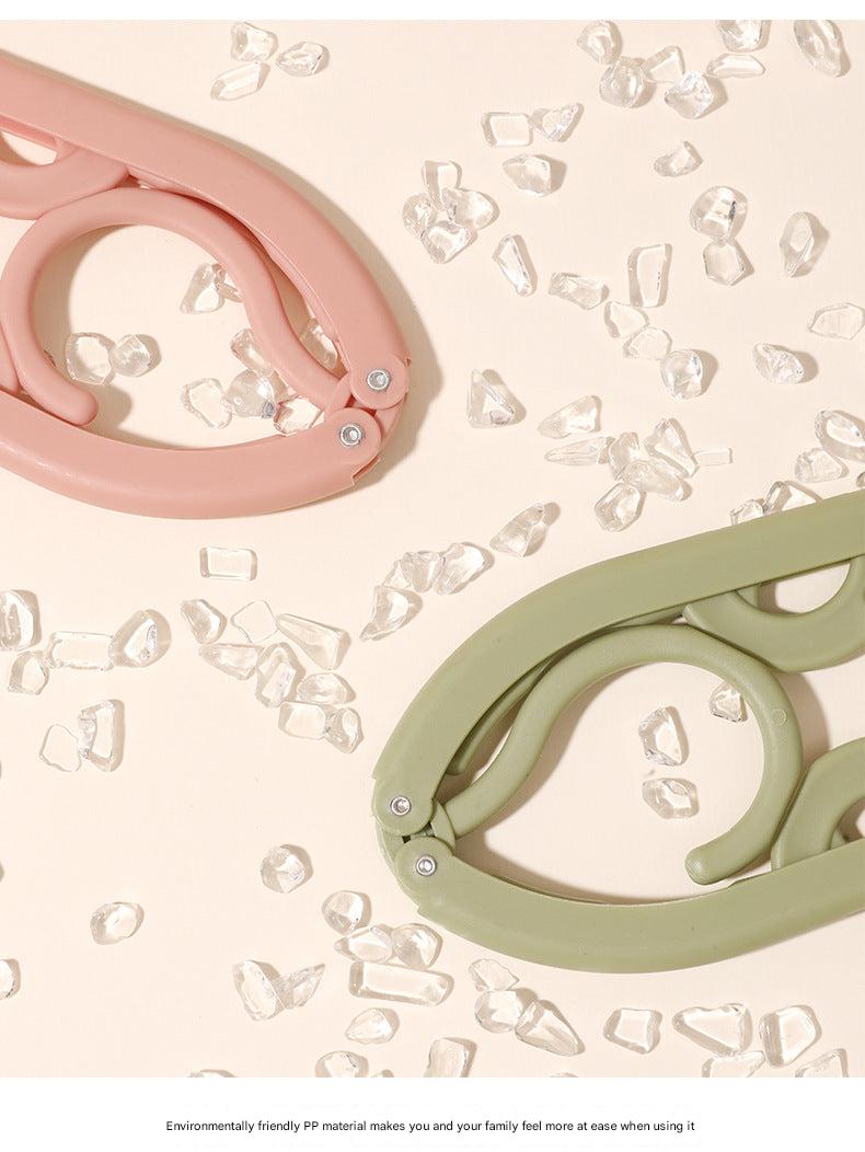 Accessories storage using a travel hanger image 10