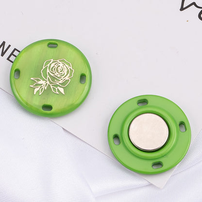 Detachable magnetic closure button