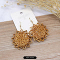 18 - Rattan Sunflower
