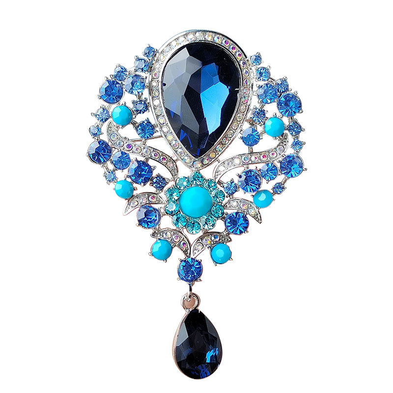Vintage crystal drop brooch image 7