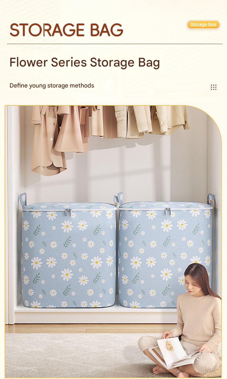 Large storage bag for clothing and bedding