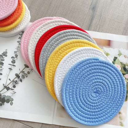 Cotton rope table mat with decorative design
