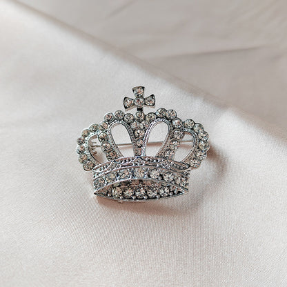 Silver crown brooch accessory