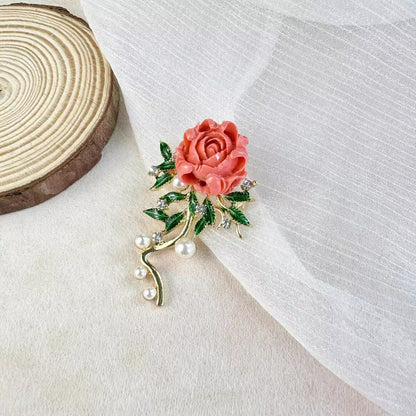 Fashionable floral accessory brooch for women and men
