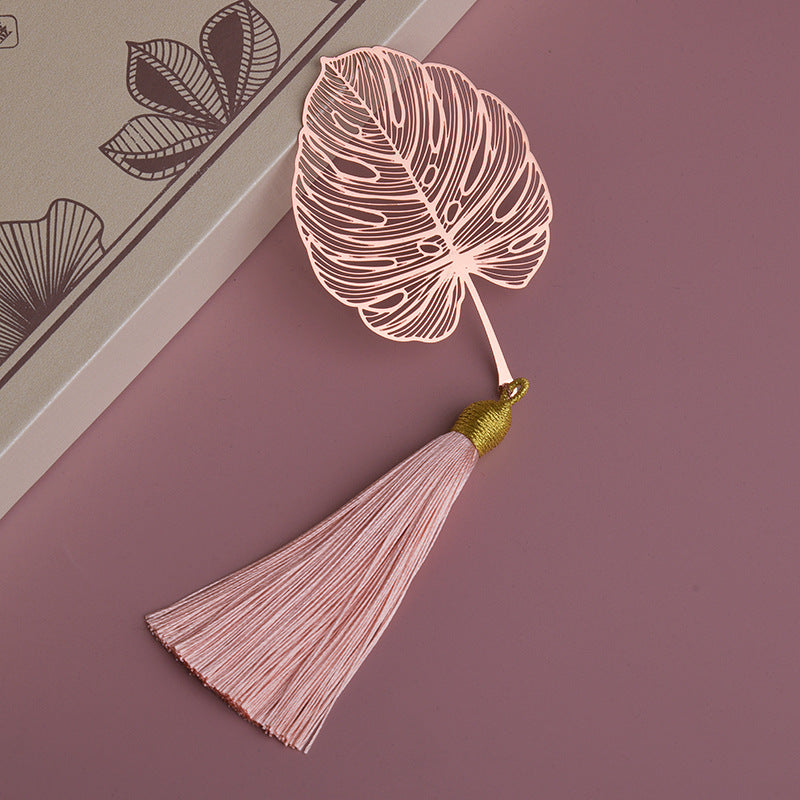 Premium metal bookmark with eco-friendly packaging