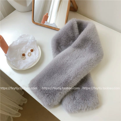 faux fur neck warmer in milky tea