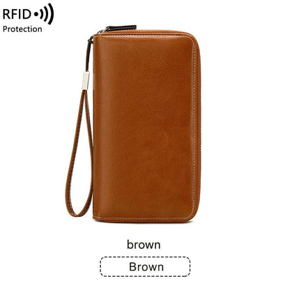 Elegant wallet in use