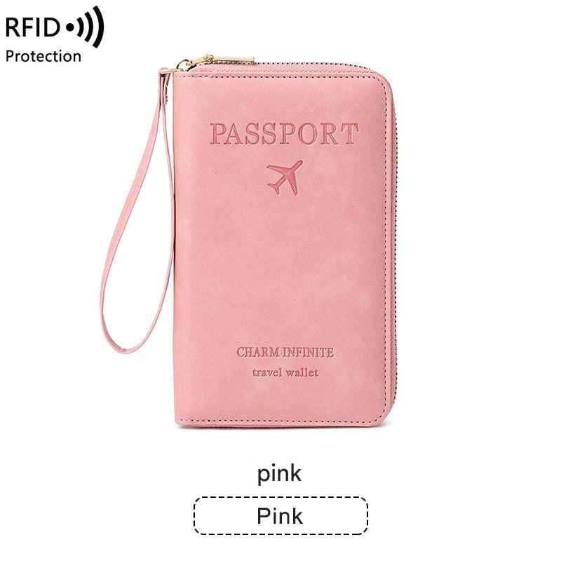 Travel accessory in peacock blue