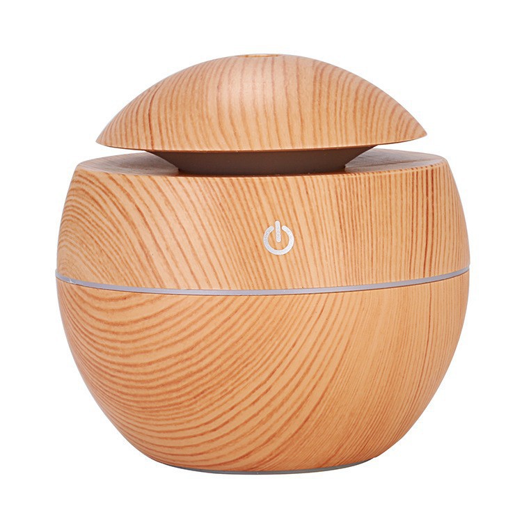 Aromatherapy humidifier in usage - Image 7