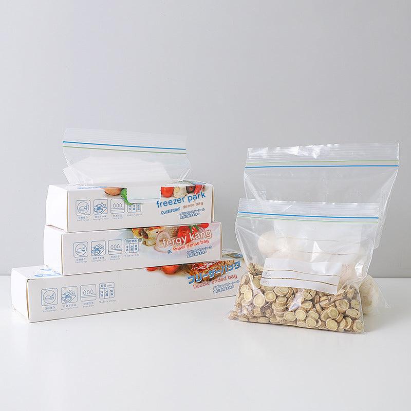 Food storage bag with fruits