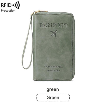 Lightweight passport holder in green