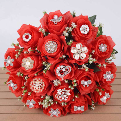 brooch worn by model image 4