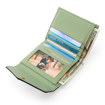 Compact women's wallet with cards