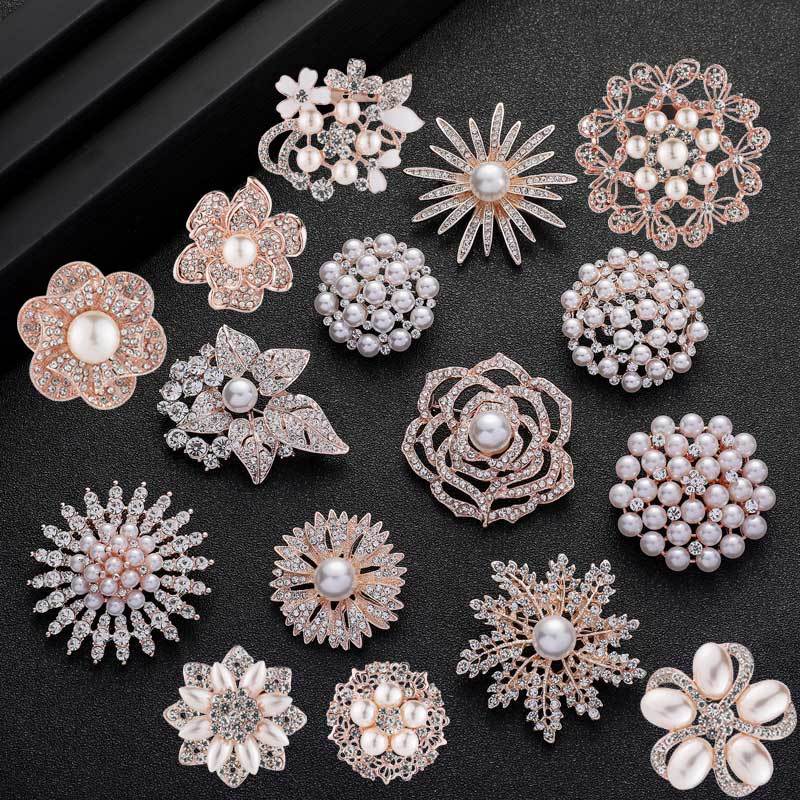 stylish brooch design on clothing image 2