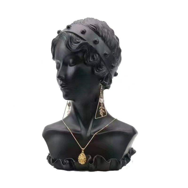 nordic design mannequin for necklace display