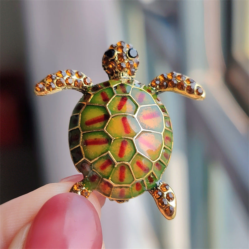 Stylish Turtle Pin - Image 7