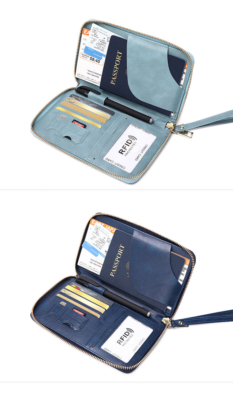 Passport organizer in black