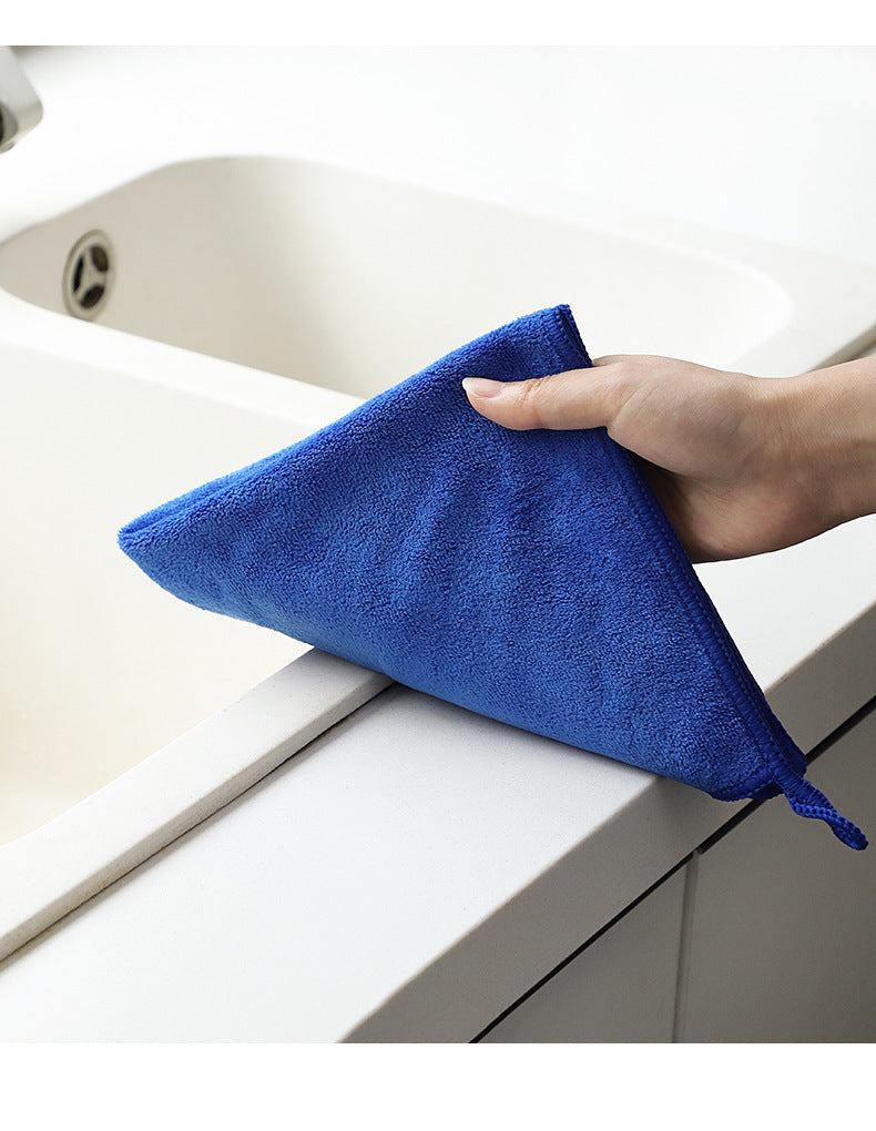 Microfiber cleaning cloth in purple color
