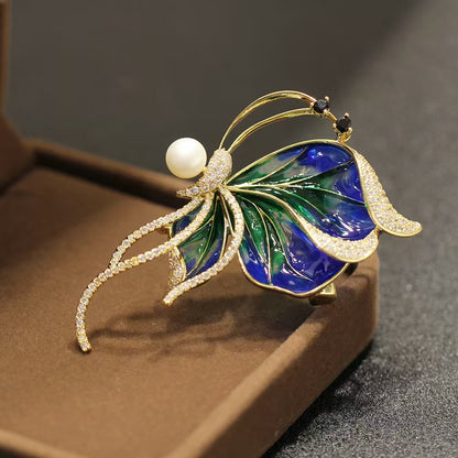 Elegant Butterfly Brooch Image 5 - Gift Choice